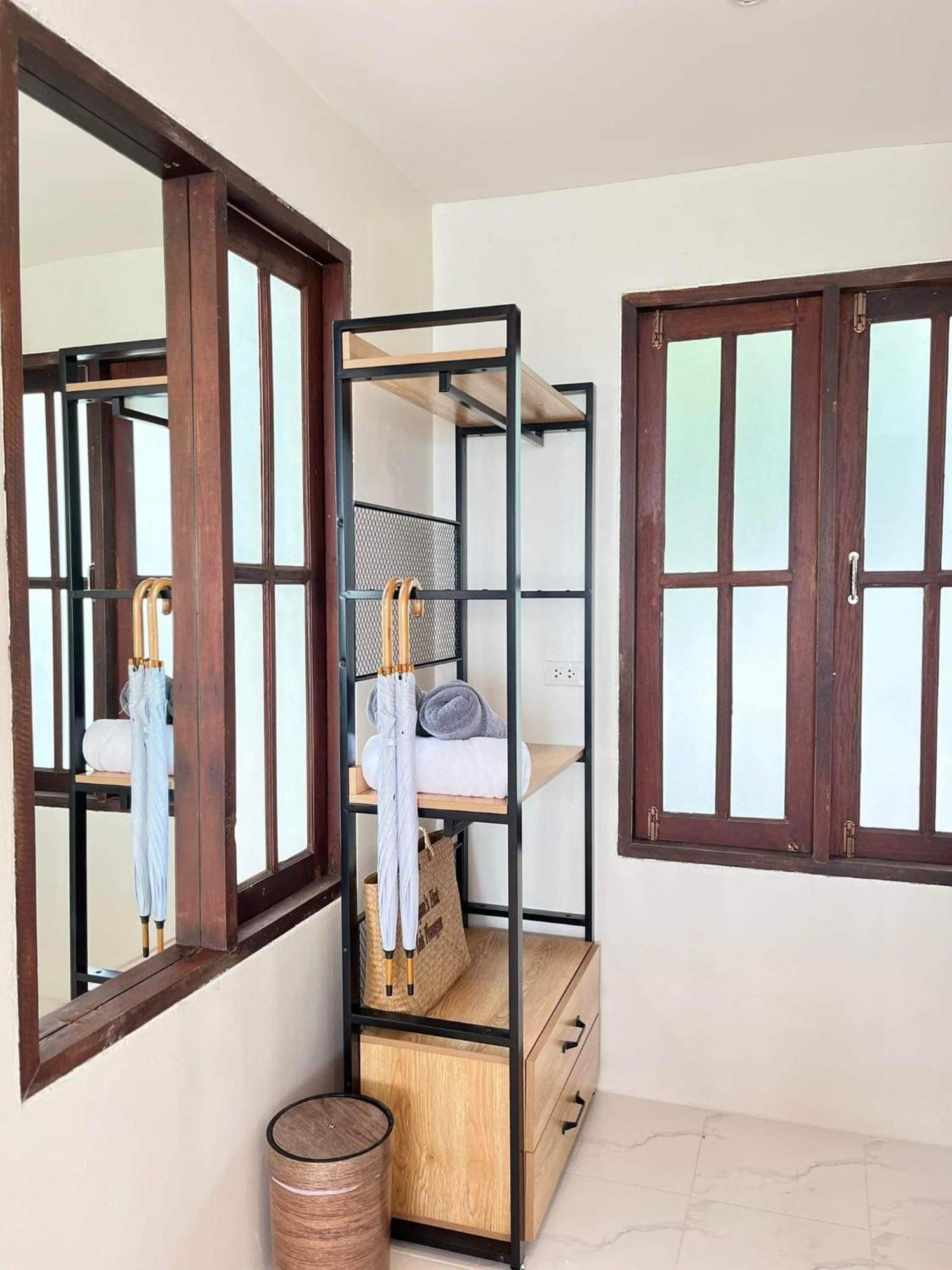 Benjamin'S Hut Hotell Srithanu Exteriör bild