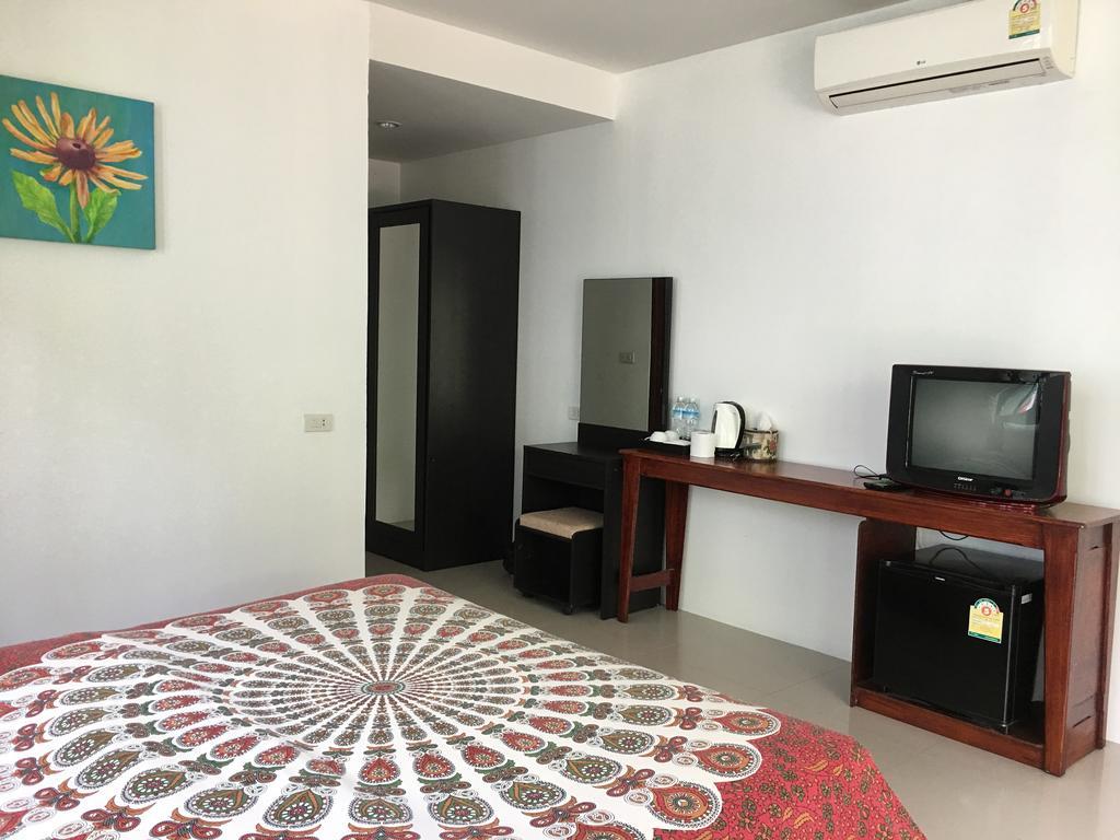 Benjamin'S Hut Hotell Srithanu Exteriör bild